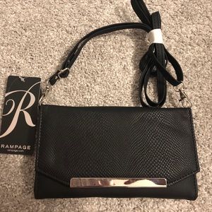 RAMPAGE BLACK BRAND NEW CROSS BODY WALLET